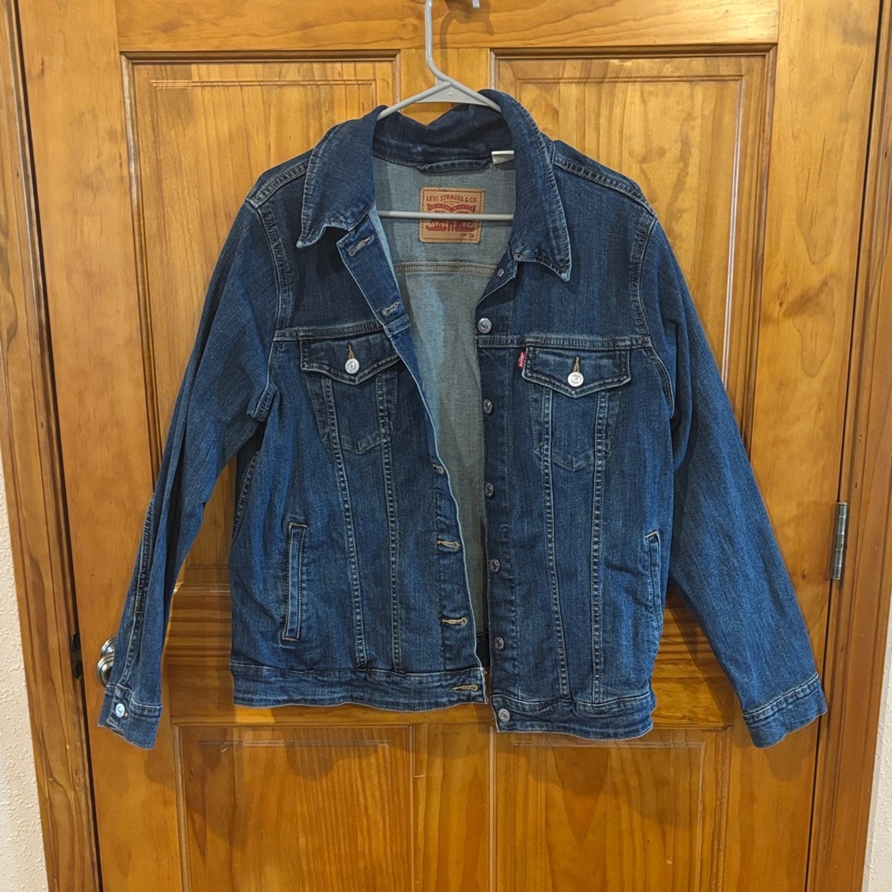 Levi's Dark Blue Denim Trucker Jacket